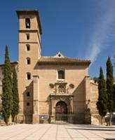 Iglesia de San Ildefonso. Descripción del edificio y algunos datos históricos
