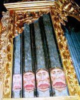 Contras del órgano de la iglesia de San Pedro y San Pablo. Fotografía de Antonio Pérez de Villena